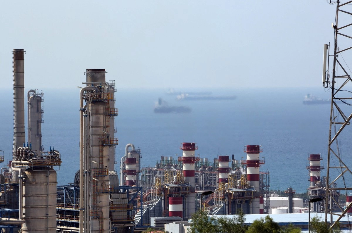 Instalaciones del yacimiento de gas South Pars en la ciudad portuaria de Assaluyeh