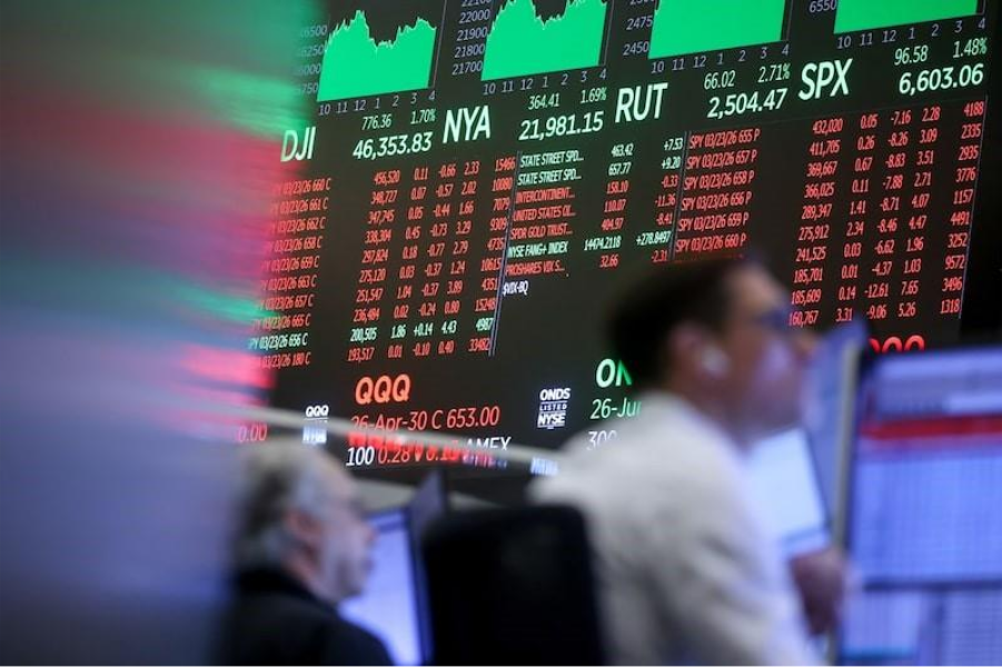 Fachada de la Bolsa de Valores de Nueva York captada por Michael Nagle